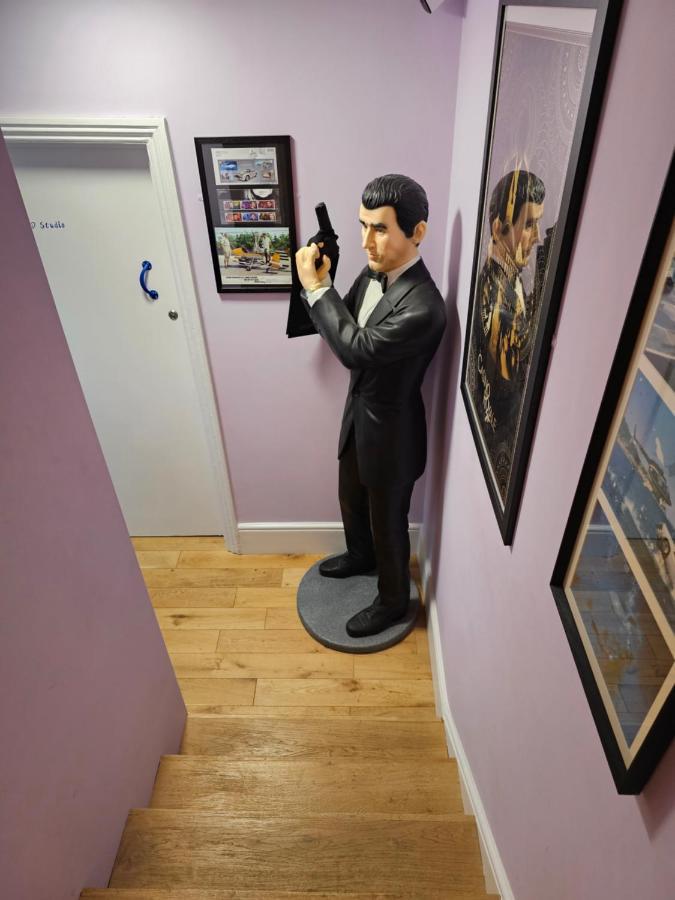 Southsea Royale James Bond 3 Bed Cool Penthouse, Seafront Parking พอร์ตสมัธ ภายนอก รูปภาพ
